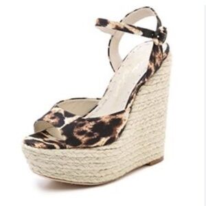 Alice & Olivia by Stacey Bendet